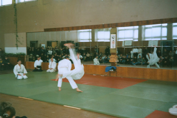 Первые показательные выступления по Ёсинкан айкидо в Санкт-петербурге в 1995 году