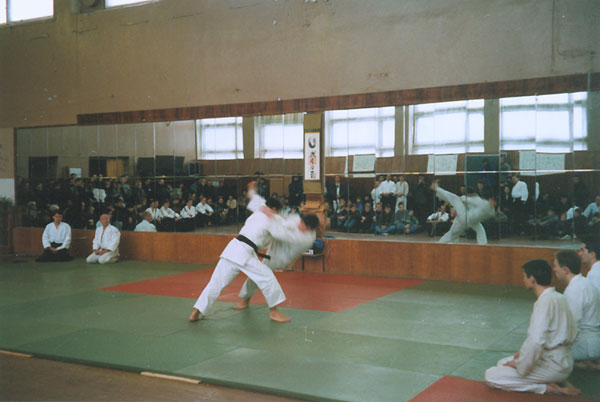 Первые показательные выступления по Ёсинкан айкидо в Санкт-петербурге в 1995 году