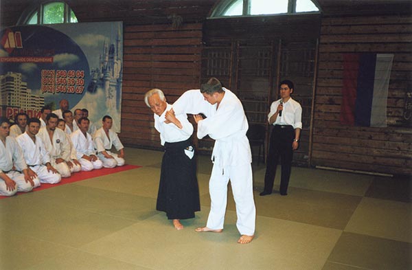 Cеминар ханси Тэрада в Санкт-Петербурге совместно с инструкторами из Санкт-Петербурга и Москвы в 2001 году